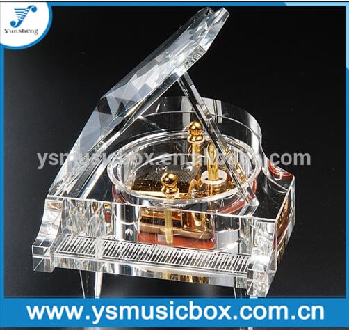 Crystal wedding gift piano music box 30 note musical box movement wedding decoration