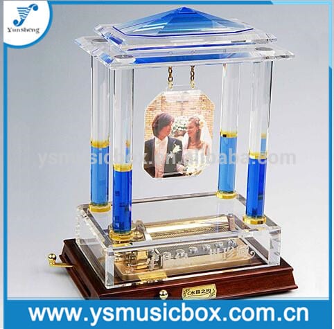 Item de presente personalizado com impressão Caixa de música de cristal azul Lembranças para lembrancinhas de casamento Presentes de festa Caixa de música