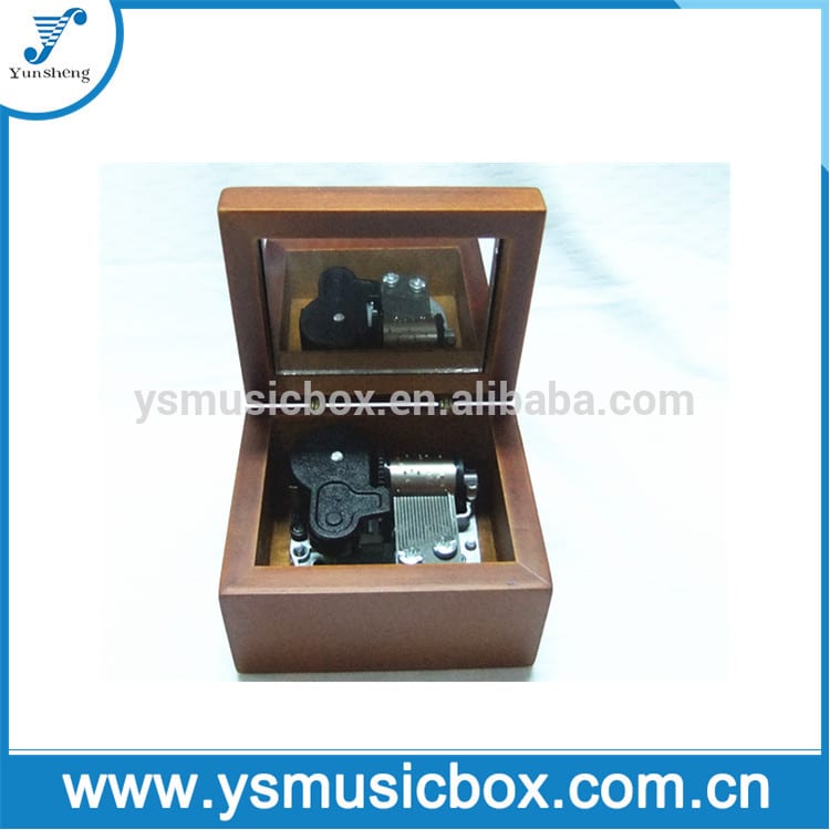 Wooden Square Musical Box nga adunay Mirror music box module