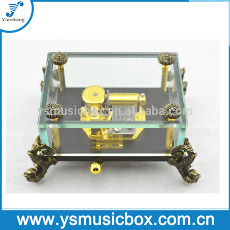 Yunsheng Handmade Glass Music Box /30 hangjegyű arany zenei tétel belül