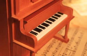 Newly Arrival China Mini Hand Crank Customized Wooden Music Box