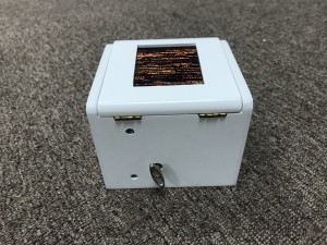 Ыңгайлаштырылган музыка Туулган күнгө белекке арналган ак жыгач балерина музыкалык куту (LP-45)