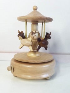 Gift carousel horse music box (LP-48)