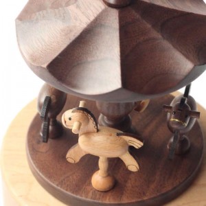 merry-go-round Music Box Woodenmerry go round horse pikeun diobral kotak musik