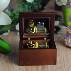 18 note golden custom wooden music box for girl birthday gift(YB4G/LP-40)